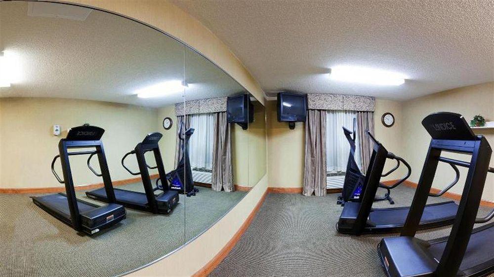 Holiday Inn Express Richmond-Brandermill-Hull Street By Ihg Εξωτερικό φωτογραφία