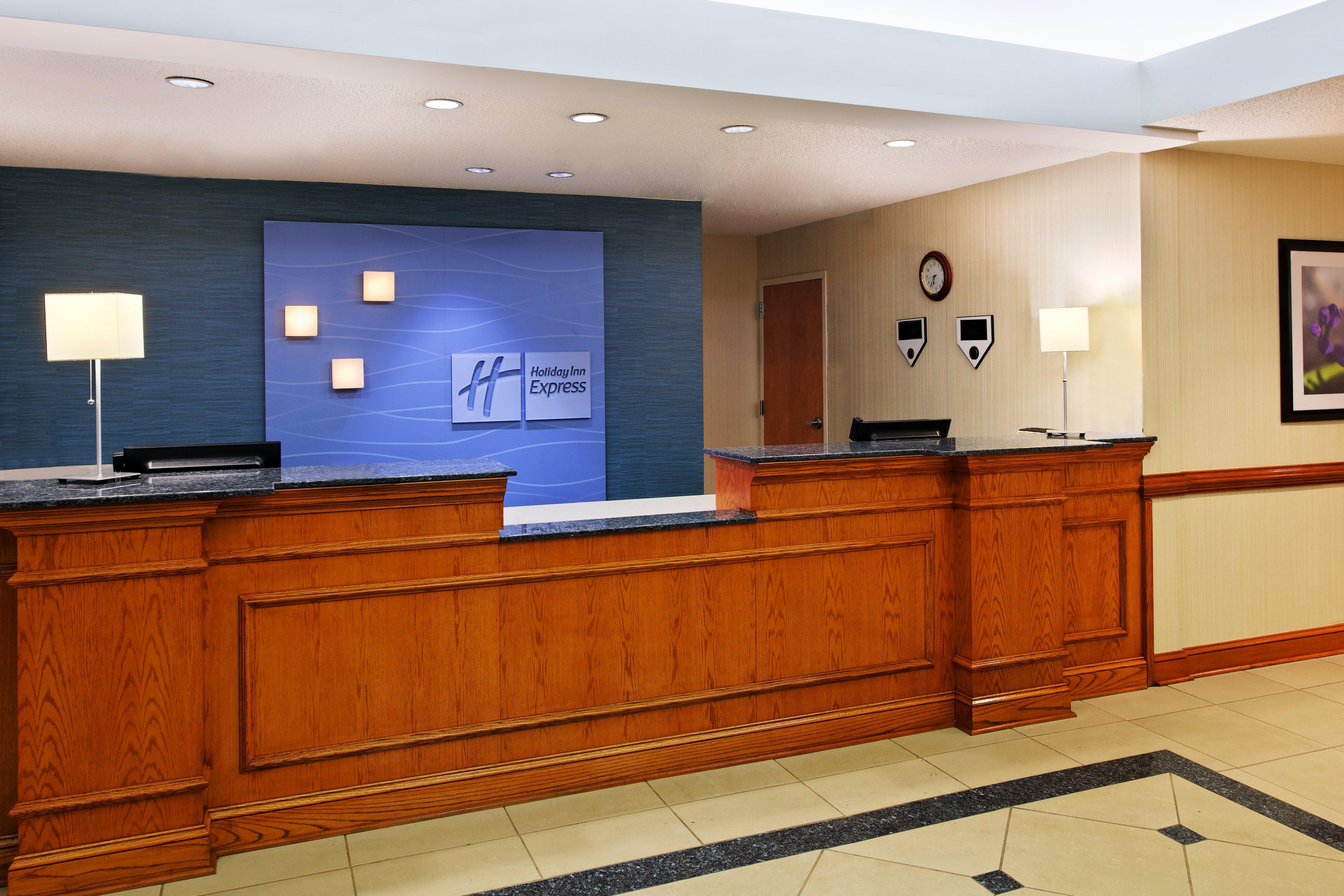 Holiday Inn Express Richmond-Brandermill-Hull Street By Ihg Εξωτερικό φωτογραφία