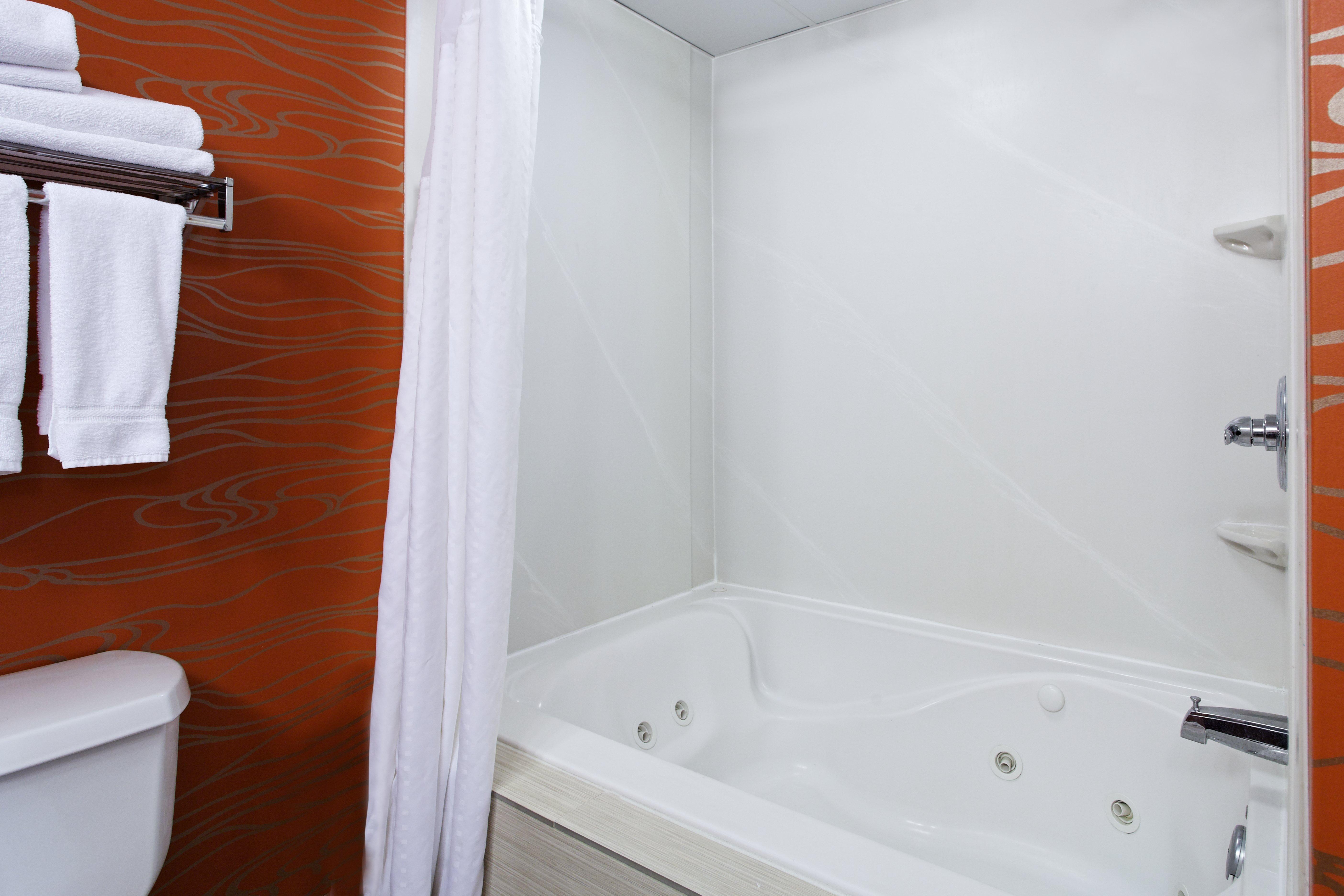 Holiday Inn Express Richmond-Brandermill-Hull Street By Ihg Εξωτερικό φωτογραφία