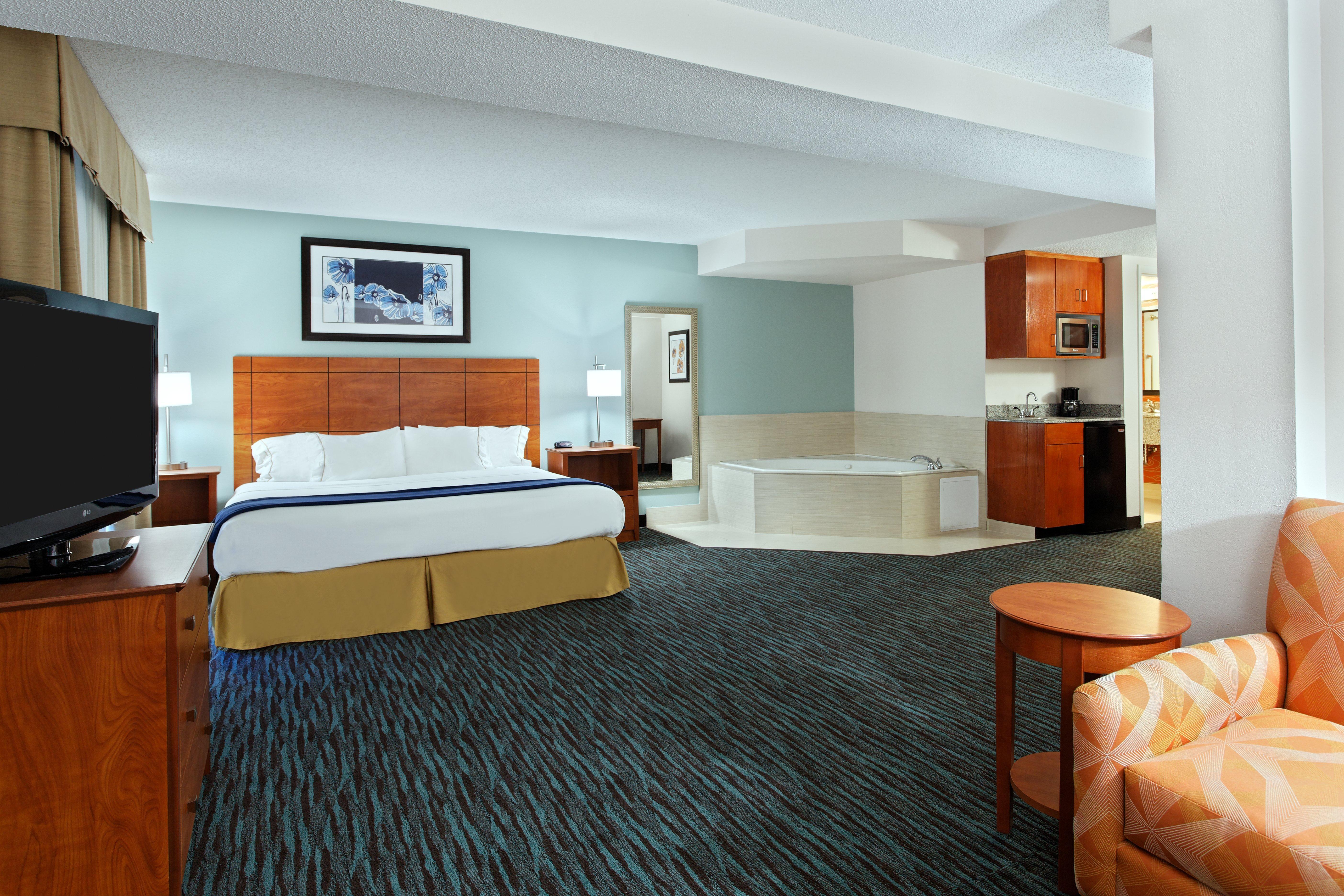 Holiday Inn Express Richmond-Brandermill-Hull Street By Ihg Εξωτερικό φωτογραφία